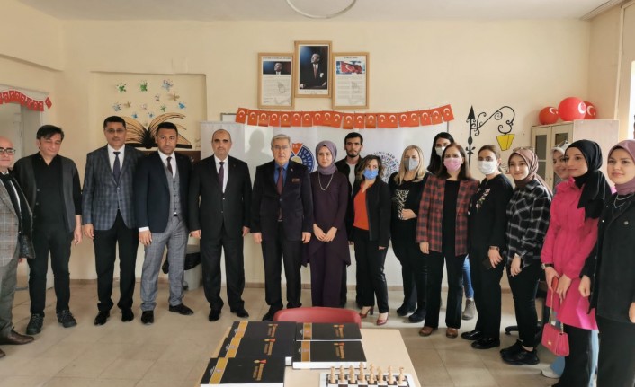 KSÜ Öğrencileri, Altınova Şehit Bayram Demirci İlkokulunda Kütüphane Açtı