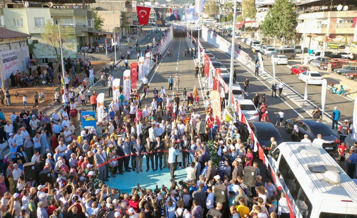 Tevfik Kadıoğlu Köprülü Kavşağı Trafiğe Açıldı